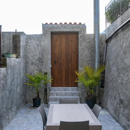 Casa Petra Lenno